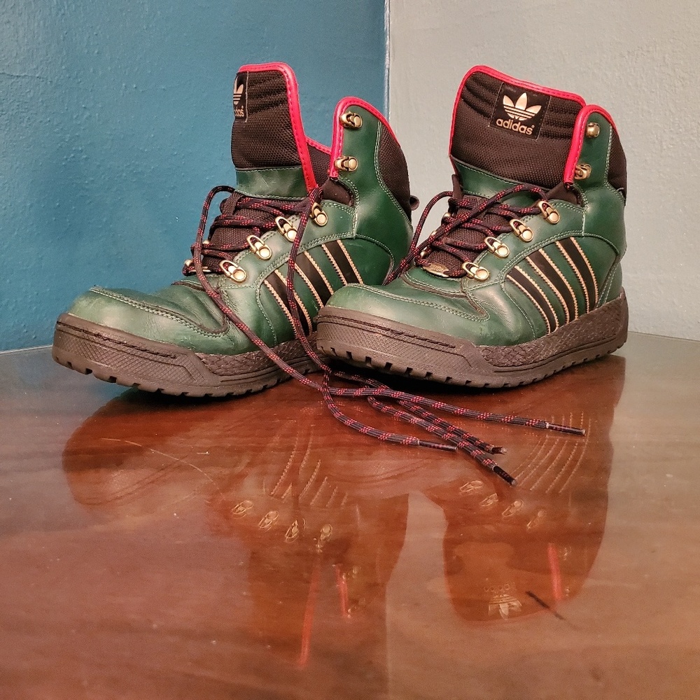 Adidas Winter Ball Boot Green/Red